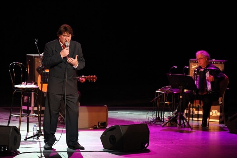 Bernard Sauvat Au Casino Du Liban